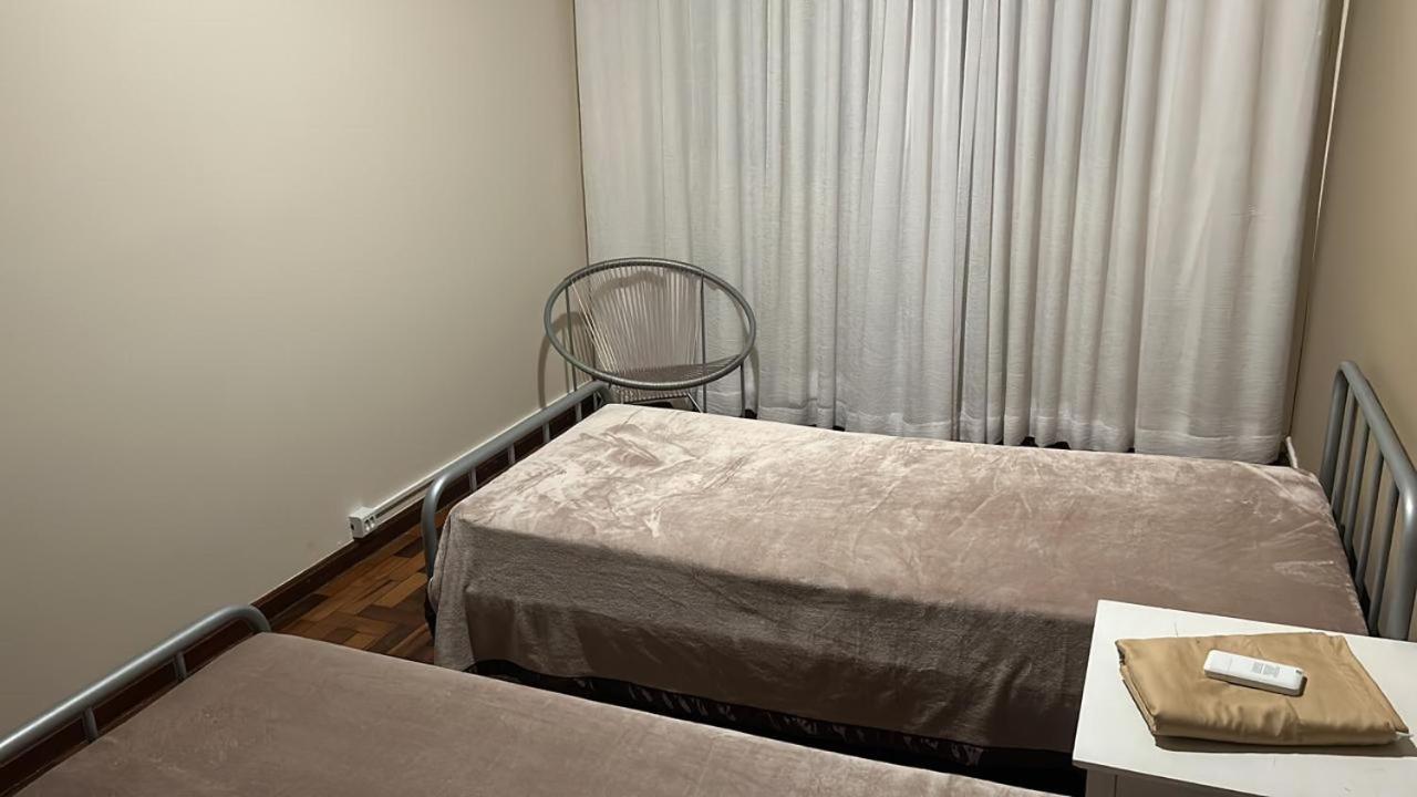 Pertinho Consulado Americano Ar Condicionado 2 Quartos Ate 5 Pessoas Av Carlos Gomes ปอร์โตอัลเลเกร ภายนอก รูปภาพ